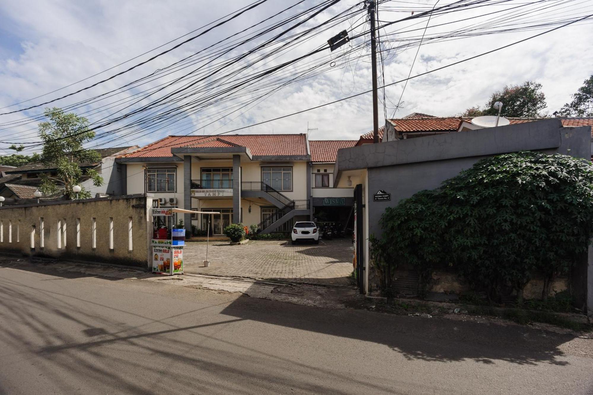 Reddoorz Syariah Near Aeon Mall Tanjung Barat Jakarta Ngoại thất bức ảnh